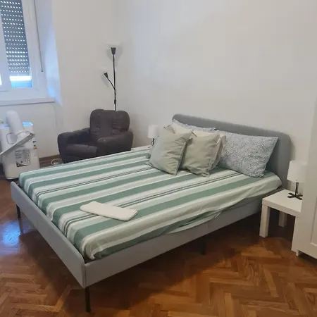 Casa Piazza Oberdan Апартаменты